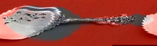 Reed and Barton Les Six Fleurs Sterling Silver Fish Server 11 5/8": Reed and Barton Les Six Fleurs Sterling Silver Fish Server 11 5/8" Presenting the exquisite Les Six Fleurs fish server by Reed and Barton, a stunning addition to your serving pieces. Crafted from