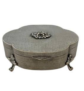 Antique 925 Sterling Silver Besumim Holder Multi Flower Design 1.50 x 4.50: Antique 925 Sterling Silver Besumim Holder Multi Flower Design 1.50 x 4.50 This exquisite antique 925 sterling silver besumim holder showcases a stunning handmade multi-flower ornate design. With a
