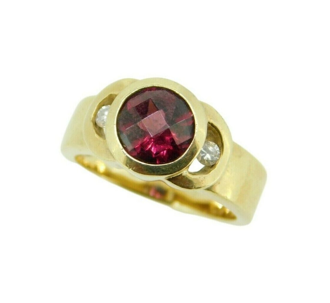 14k Yellow Gold Garnet Diamond Ring 8.7mm Bezel Set Size 4.75: 14k Yellow Gold Garnet Diamond Ring 8.7mm Bezel Set Size 4.75 This stunning 14k yellow gold ring features a genuine natural garnet and diamond design, showcasing a round checkerboard cut garnet at app