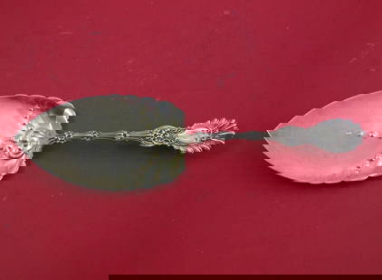 Whiting Radiant Sterling Silver Pie Server 9 Inch Fancy Blade: Whiting Radiant Sterling Silver Pie Server 9 Inch Fancy Blade This elegant pie server from the Radiant pattern by Whiting is crafted from high-quality sterling silver. Measuring 9 inches, it