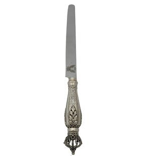 Handmade Sterling Silver Plated 17 Inch Leaf Swirl Non-Serrated Knife: Handmade Sterling Silver Plated 17 Inch Leaf Swirl Non-Serrated Knife This exquisite non-serrated knife features a stunning handmade chased leaf swirl embossed design, showcasing an intricate ornate