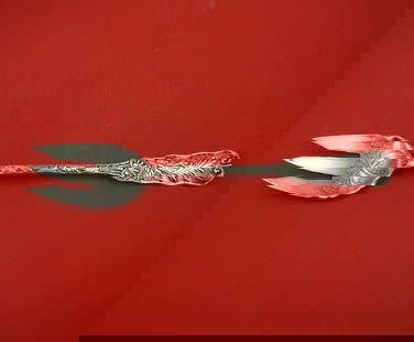 Gorham Saint Cloud Sterling Silver Salad Serving Fork 11 1/8 Bright-Cut: Gorham Saint Cloud Sterling Silver Salad Serving Fork 11 1/8 Bright-Cut Elevate your dining experience with this exquisite Saint Cloud salad serving fork by Gorham. Crafted from high-quality