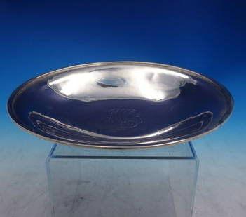 Frederick J. Gyllenberg Arts and Crafts Sterling Silver Pedestal Bowl 1 3/8 x 7 3/4 Circa 1900-1932: Frederick J. Gyllenberg Arts and Crafts Sterling Silver Pedestal Bowl 1 3/8 x 7 3/4 Circa 1900-1932 This exquisite pedestal bowl by Frederick J. Gyllenberg showcases the artistry of the Arts and