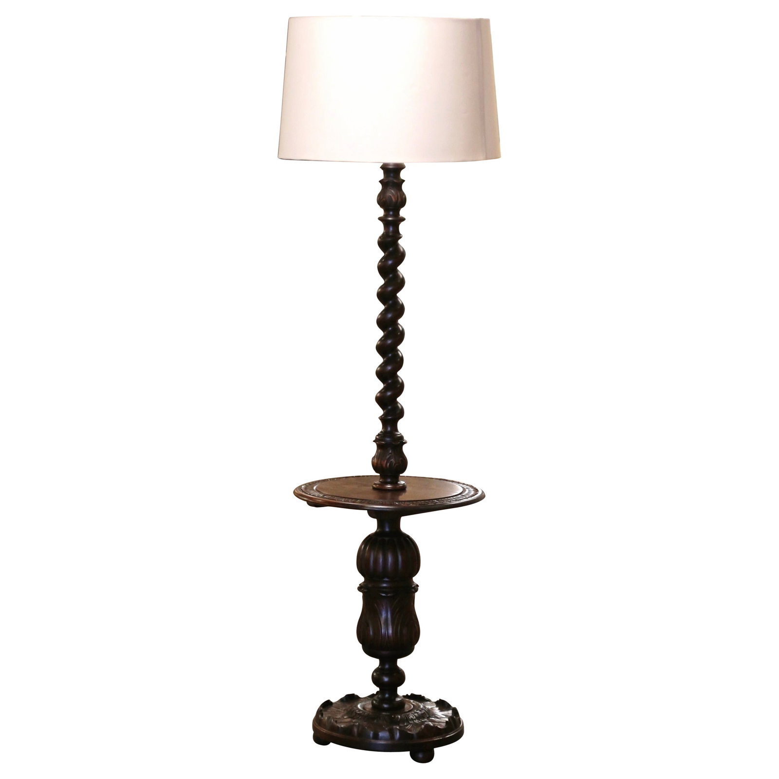Antique French Louis XIII Barley Twist Floor Lamp with Table circa 1920: Antique French Louis XIII Barley Twist Floor Lamp with Table circa 1920 This exquisite Early 20th Century French Floor Lamp combines functionality with timeless elegance. Crafted in Northern France ci