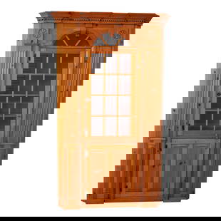 Country Pine Architectural Corner Cabinet: Country Pine Architectural Corner Cabinet This impressive Stephen Von Hohen Country Pine Architectural Corner Cabinet combines quality craftsmanship with elegant design. Handcrafted and bench-made,