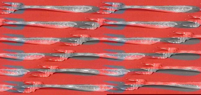 Lunt Sterling Silver William and Mary 12-Piece Cocktail Fork Set 5.5": Lunt Sterling Silver William and Mary 12-Piece Cocktail Fork Set 5.5" This exquisite 12-piece cocktail fork set in the William and Mary pattern by Lunt is crafted from high-quality sterling silver.