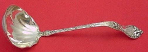 Reed & Barton Les Cinq Fleurs Sterling Silver Soup Ladle 12.25": Reed & Barton Les Cinq Fleurs Sterling Silver Soup Ladle 12.25" Introducing the Les Cinq Fleurs Sterling Silver Soup Ladle by Reed & Barton, featuring a large bowl design that measures 11". This