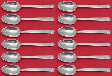 Tiffany & Co Hampton Sterling Silver 12-Piece Soup Spoon Set 7 1/4 in.: Tiffany & Co Hampton Sterling Silver 12-Piece Soup Spoon Set 7 1/4 in. Presenting a stunning 12-piece set of place soup spoons from the renowned Hampton pattern by Tiffany & Co. Each spoon measures