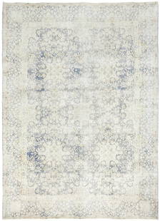 Vintage 1950s Handmade Floral Wool Oriental Rug 8 x 11 ft: Vintage 1950s Handmade Floral Wool Oriental Rug 8 x 11 ft Discover the charm of this antique handmade muted floral distressed Oriental rug, a vintage carpet that brings elegance to any space.