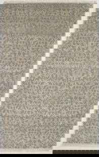 Handmade 6'10 x 9'0 Wool Oriental Rug Gray Beige Floral Pattern: Handmade 6'10 x 9'0 Wool Oriental Rug Gray Beige Floral Pattern Enhance your living space with this exquisite handmade Oriental rug, a perfect blend of modern design and traditional craftsmanship.
