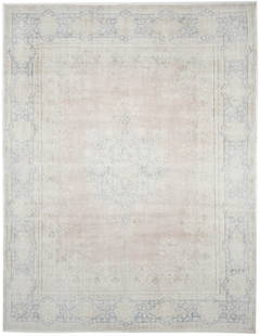 Handmade Vintage 10' x 13' Antique Floral Oriental Rug Wool 1960s: Handmade Vintage 10' x 13' Antique Floral Oriental Rug Wool 1960s Enhance your space with this stunning 10X13 ft Antique Distressed Oriental Rug, a handmade vintage carpet featuring an exquisite