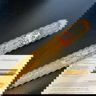 New York Yankees Commemorative Signed Bat 34" with 50 Autographs JSA COA: New York Yankees Commemorative Signed Bat 34" with 50 Autographs JSA COA Celebrate the legacy of the New York Yankees with this stunning commemorative baseball bat, measuring 34 inches. This