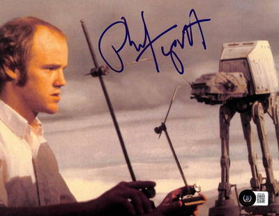 Phil Tippett Signed Star Wars ESB AT-AT 8x10 Photo Beckett Certified: Phil Tippett Signed Star Wars ESB AT-AT 8x10 Photo Beckett Certified This striking 8x10 color photograph features the iconic AT-AT from Star Wars: The Empire Strikes Back, signed by renowned ILM SFX