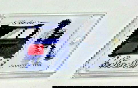 Carlton Fisk 2018 Flawless Dual Jersey Relic Auto Limited Edition 6/7 Card: Carlton Fisk 2018 Flawless Dual Jersey Relic Auto Limited Edition 6/7 Card This rare 2018 Flawless dual jersey relic autographed card features Carlton Fisk, a legendary figure in baseball. It
