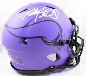 Adrian Peterson Signed Vikings Rave Speed Helmet Beckett Holo: Adrian Peterson Signed Vikings Rave Speed Helmet Beckett Holo This authentic full-size Rave Speed helmet is signed by NFL superstar Adrian Peterson, known for his remarkable career with the