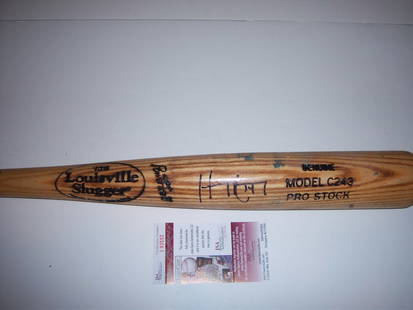 Hanley Ramirez Signed Game Used Baseball Bat JSA COA Dodgers Marlins: Hanley Ramirez Signed Game Used Baseball Bat JSA COA Dodgers Marlins This is a game-used bat signed by Hanley Ramirez, featuring his authentic signature. Ideal for baseball fans and collectors