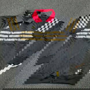 Adidas 2011 Limited Edition West NBA All Star Jacket L: Adidas 2011 Limited Edition West NBA All Star Jacket L This limited edition Adidas 2011 West NBA All Star Jacket is a must-have for basketball fans. Featuring a sleek design representing the Western