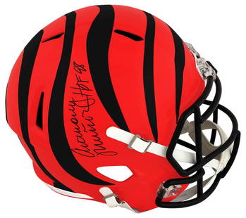 Anthony Munoz Signed Bengals Full Size Helmet HOF'98 Inscription: Anthony Munoz Signed Bengals Full Size Helmet HOF'98 Inscription This is a signed full-size speed replica helmet of Anthony Munoz, a legendary player for the Cincinnati Bengals. The helmet features
