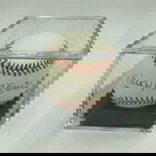 Mickey Mantle Signed Baseball PSA DNA Graded 10 GEM MINT Yankees: Mickey Mantle Signed Baseball PSA DNA Graded 10 GEM MINT Yankees This authentic Mickey Mantle signed American League Baseball is a prized collectible for any baseball enthusiast and fan of the New