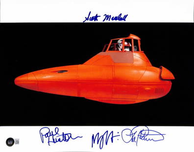 Star Wars Bespin Twin Pod Car Signed 11x14 Photo 4 Autographs Beckett LOA: Star Wars Bespin Twin Pod Car Signed 11x14 Photo 4 Autographs Beckett LOA This signed 11x14 photograph features the iconic Bespin Twin Pod Car from Star Wars: The Empire Strikes Back. The photo is