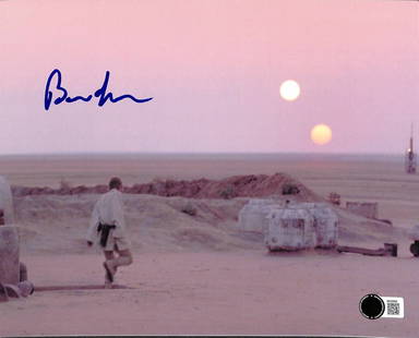 Bruce Green Signed 8x10 Star Wars Photo Beckett Authenticated: Bruce Green Signed 8x10 Star Wars Photo Beckett Authenticated This stunning 8x10 photograph features Bruce Green, a notable ILM VFX Assistant Editor for Star Wars, who has signed it in blue permanent