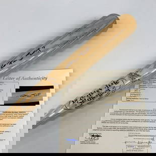 Willie Mays Signed Louisville Slugger Bat JSA COA Baseball Memorabilia: Willie Mays Signed Louisville Slugger Bat JSA COA Baseball Memorabilia Capture a piece of baseball history with this signed Louisville Slugger baseball bat by the legendary Willie Mays. This