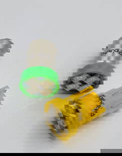 100 Light Blue LED Bulbs #44/#47 Super Bright 4LED 6.3v Bayonet: 100 Light Blue LED Bulbs #44/#47 Super Bright 4LED 6.3v Bayonet Illuminate your pinball machine with these Light Blue Super Bright Quad 4LED bulbs. Designed specifically for #44 and #47 incandescent b