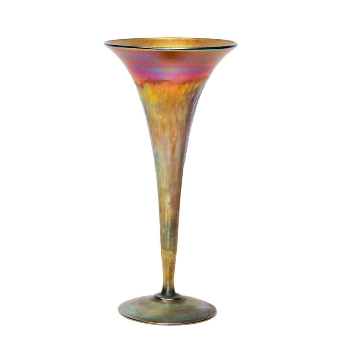 Steuben Gold Aurene Glass Trumpet Vase Hand Blown Art Glass Vintage Original: Steuben Gold Aurene Glass Trumpet Vase Hand Blown Art Glass Vintage Original This exquisite Steuben Gold Aurene Glass Trumpet Vase is a stunning example of early 20th-century craftsmanship, produced a