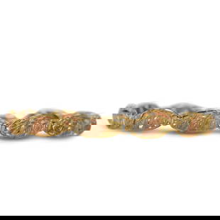 10k Three-Tone Vintage Leaf Bracelet 6.5in 6.2gr: 10k Three-Tone Vintage Leaf Bracelet 6.5in 6.2gr This exquisite bracelet features a unique three-tone design with an intricate leaf motif on each link. Crafted from 10k gold, this bracelet weighs