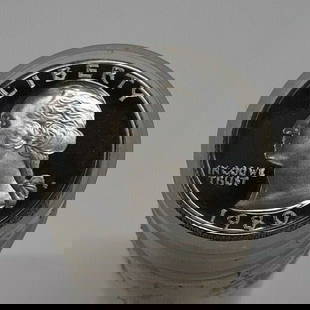 1980-S Washington Clad Proof Quarter Roll 40 Coins Uncirculated: 1980-S Washington Clad Proof Quarter Roll 40 Coins Uncirculated This roll features 40 uncirculated 1980-S Washington clad proof quarters, minted in San Francisco. Each coin showcases the distinctive