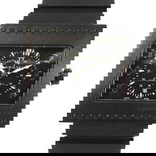 HAMILTON Khaki Code Breaker H796860 Men's Automatic Watch Black Square Case: HAMILTON Khaki Code Breaker H796860 Men's Automatic Watch Black Square Case Introducing the HAMILTON Khaki Code Breaker Auto H796860 Men's Watch, a robust wristwatch that combines functionality with a
