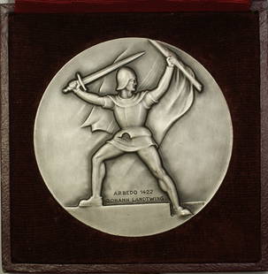 1937 Zug Switzerland Silver Shooting Medal with Original Case: 1937 Zug Switzerland Silver Shooting Medal with Original Case This 1937 Zug, Switzerland Silver Swiss Shooting Medal is a remarkable piece of history, crafted from high-quality silver. The medal comes