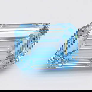 Loose Diamond - EMERALD 5.03ct Fancy Vivid Blue VS2: Loose Diamond - EMERALD 5.03ct Fancy Vivid Blue VS2 Source: This is a real non-mined Diamond that has been grown in a lab Shape: EMERALD Carats: 5.03 Color: Fancy Vivid Blue Certification: IGI