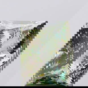 Loose Diamond - PRINCESS 3.1ct Fancy Vivid Green VS2: Loose Diamond - PRINCESS 3.1ct Fancy Vivid Green VS2 Source: This is a real non-mined Diamond that has been grown in a lab Shape: PRINCESS Carats: 3.1 Color: Fancy Vivid Green Certification: IGI