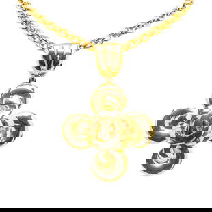 Chanel Gold Plated CC Clover Pendant Necklace 73cm France: Chanel Gold Plated CC Clover Pendant Necklace 73cm France This exquisite Chanel Gold Plated CC Clover Pendant Necklace showcases a stunning gold-tone chain complemented by a beautifully designed