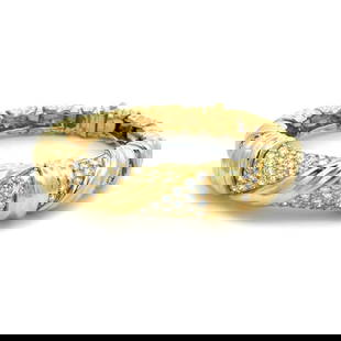 Jose Hess 18k Yellow Gold Diamond Graduated Link Bracelet: Jose Hess 18k Yellow Gold Diamond Graduated Link Bracelet This exquisite bracelet by designer Jose Hess showcases a stunning graduated half tube design, crafted from luxurious 18k yellow gold. The bra