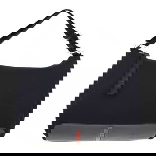 Prada Sport Black Nylon Shoulder Bag Casual Style: Prada Sport Black Nylon Shoulder Bag Casual Style This Prada Sport Black Shoulder Bag is perfect for casual occasions, combining style and functionality. Crafted from durable nylon, this small