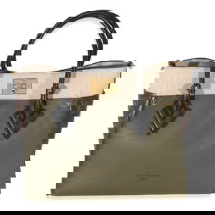 Louis Vuitton On My Side MM Monogram Canvas Handbag Beige Brown Green: Louis Vuitton On My Side MM Monogram Canvas Handbag Beige Brown Green Introducing the elegant Louis Vuitton Laurier Calfskin Monogram Canvas On My Side MM handbag, a stylish accessory that combines