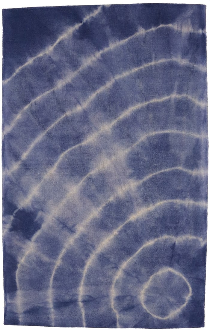 Hand-Tufted Modern Tie-Dye 5'0 X 8'0 Wool Area Rug: Hand-Tufted Modern Tie-Dye 5'0 X 8'0 Wool Area Rug Enhance your modern space with this stunning Tie-Dye Abstract Design Contemporary Rug. Measuring 5'0" x 8'0", this hand-tufted area rug is crafted fr