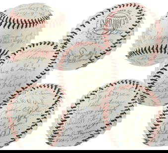 1957 Pittsburgh Pirates Signed Baseball with 27 Autographs Beckett COA: 1957 Pittsburgh Pirates Signed Baseball with 27 Autographs Beckett COA This authentic Warren Giles Official National League baseball features the signatures of 27 members of the 1957 Pittsburgh