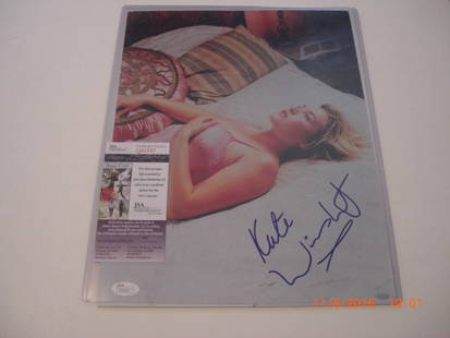 Kate Winslet Titanic Signed 11x14 Photo with JSA Certification: Kate Winslet Titanic Signed 11x14 Photo with JSA Certification This 11x14 photo features Kate Winslet, the renowned actress from Titanic, and is signed by her, ensuring its authenticity with a JSA (Ja