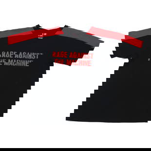 1999 Rage Against The Machine Vintage Black T-Shirt 100% Cotton: 1999 Rage Against The Machine Vintage Black T-Shirt 100% Cotton This original vintage 1999 Rage Against The Machine shirt is a true collector's item, not a modern reproduction. Featuring striking fron