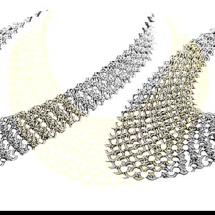 Italian 18k Yellow White Gold Textured Interlocking Mesh 16 Bib Necklace: Italian 18k Yellow White Gold Textured Interlocking Mesh 16 Bib Necklace This exquisite Italian necklace showcases a stunning combination of 18k yellow and white gold in a wide textured interlocking m