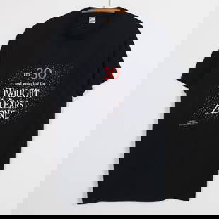 Vintage 1988 I'm 30 Twilight Zone Shirt Black XL 50/50 Poly Cotton: Vintage 1988 I'm 30 Twilight Zone Shirt Black XL 50/50 Poly Cotton Celebrate a milestone with this original vintage 1988 "I'm 30 And Entering The Twilight Years Zone" shirt. Made from a comfortable 50