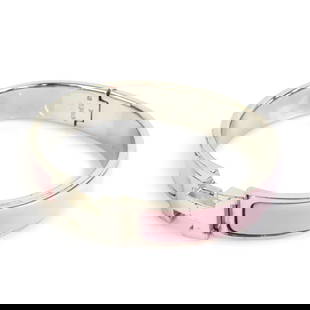 Hermes Click Clack Bangle Bracelet Light Pink Enamel Silver 16cm: Hermes Click Clack Bangle Bracelet Light Pink Enamel Silver 16cm This elegant Hermes bangle bracelet features a stunning combination of light pink enamel and silver metal, making it a perfect accessor