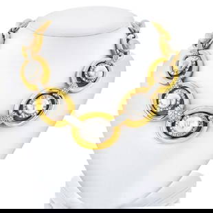 David Webb 18K Yellow Gold & Platinum Pearl Diamond Collar Necklace: David Webb 18K Yellow Gold & Platinum Pearl Diamond Collar Necklace This exquisite David Webb collar necklace showcases a stunning combination of platinum and 18K yellow gold, weighing a total of 206.