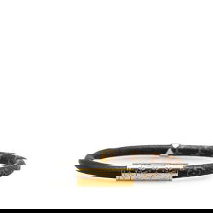 Louis Vuitton Monogram Daily Confidential Bangle Leather Bracelet for Women: Louis Vuitton Monogram Daily Confidential Bangle Leather Bracelet for Women This exquisite Louis Vuitton Monogram Bracelet Daily Confidential Bangle showcases a timeless charm design, perfect for the