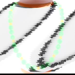 Vintage 29 Inch Nephrite Jade Bead Necklace 14k Gold Accents GIA Certified: Vintage 29 Inch Nephrite Jade Bead Necklace 14k Gold Accents GIA Certified This exquisite vintage necklace features a stunning strand of nephrite jade beads, measuring between 9.77 mm and 10.3 mm in w