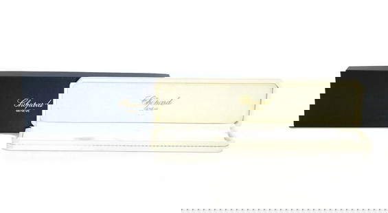 Chopard Blue Presentation Box for Single Watch 10 x 3 x 1 Inches Authentic: Chopard Blue Presentation Box for Single Watch 10 x 3 x 1 Inches Authentic This elegant presentation box from Chopard is designed specifically for watch storage. Crafted for showcasing a single timepi