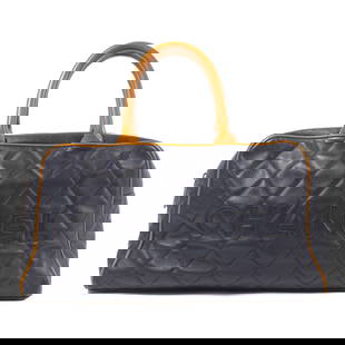 CHANEL Boston Bag Calfskin Leather Blue Handbag: CHANEL Boston Bag Calfskin Leather Blue Handbag This elegant CHANEL Boston bag is crafted from high-quality calfskin leather, featuring a stunning blue exterior. With a height of 7.5 inches, a depth o